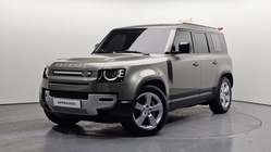 Land Rover Defender 2022