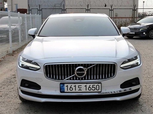Volvo S90 2022