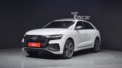 Audi Q8 2023