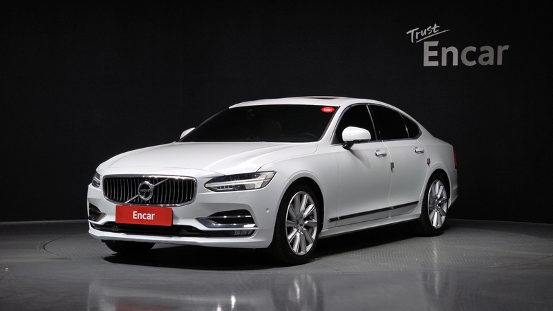 Volvo S90