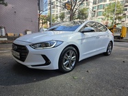 Hyundai Avante 2016