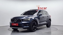 Volvo XC40 2021
