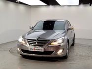 Hyundai Genesis 2012