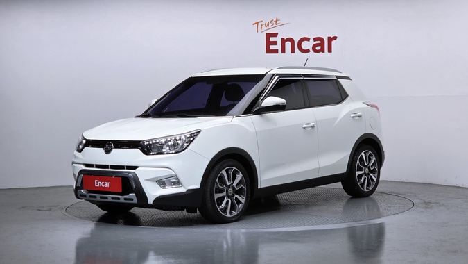 Ssangyong TIBOLI 2015