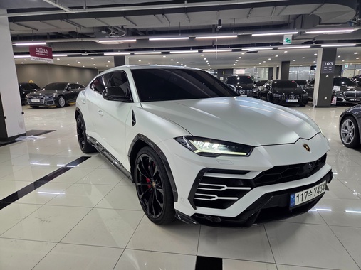 Lamborghini Urus 2020
