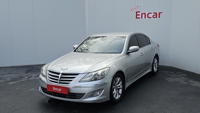 Hyundai Genesis 2011