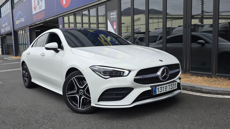 Mercedes-Benz CLA-Class