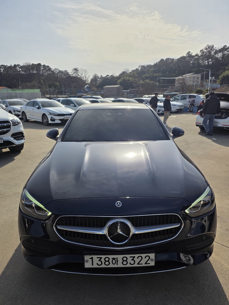 Mercedes-Benz C-Class