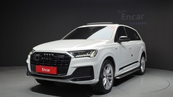 Audi Q7 2023