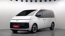 Hyundai Staria 2024