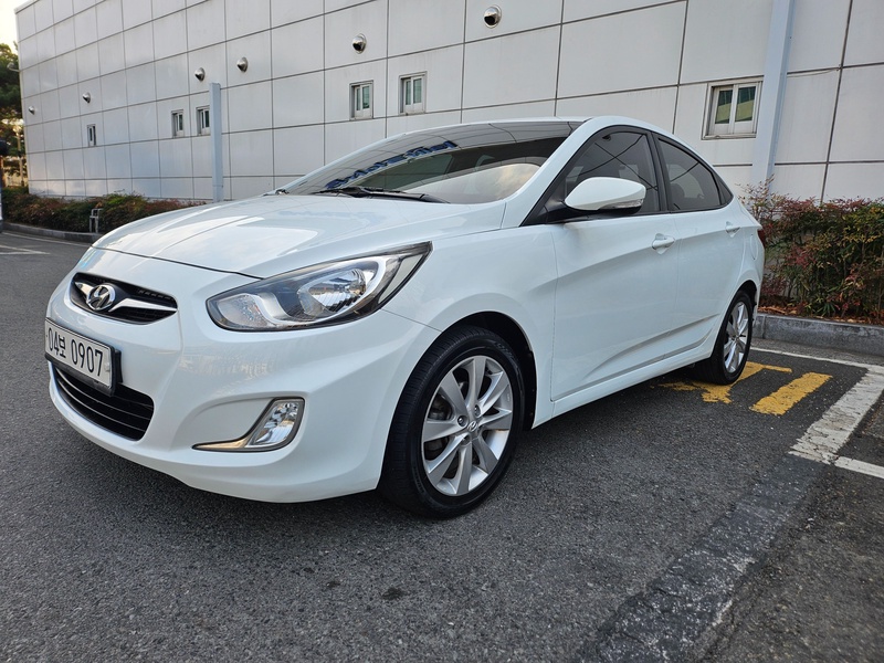 Hyundai Accent