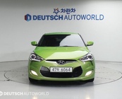 Hyundai Veloster 2011