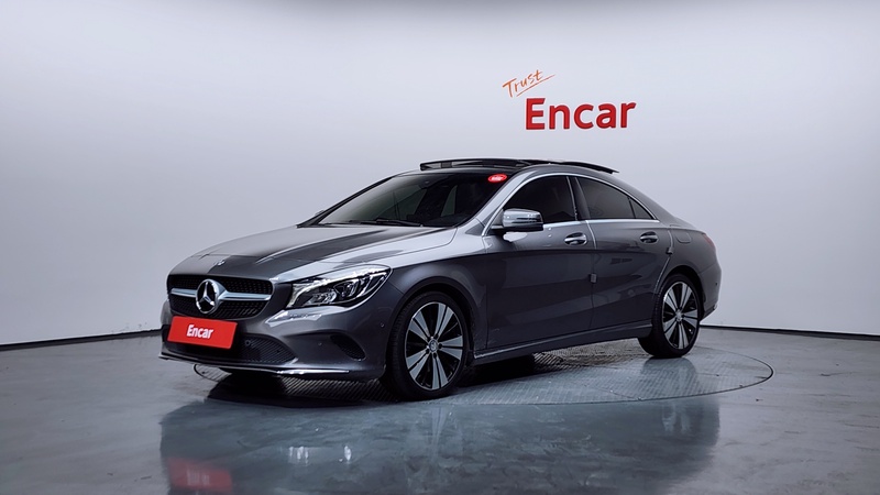 Mercedes-Benz CLA-Class