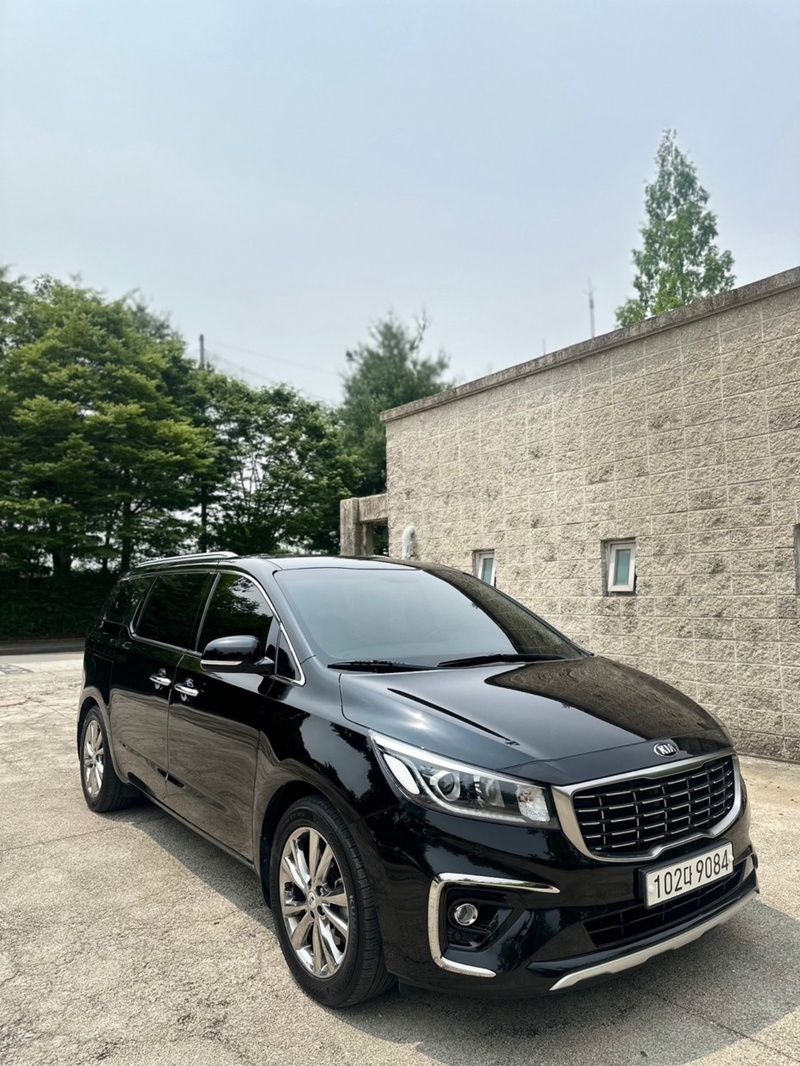 Kia Canival