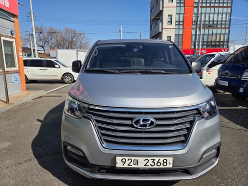 Hyundai Starex 2018