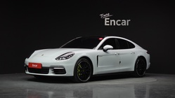 Porsche Panamera 2020