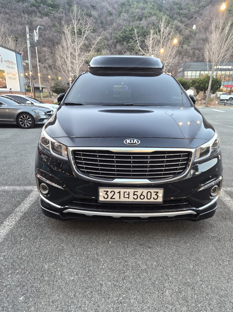 Kia Canival