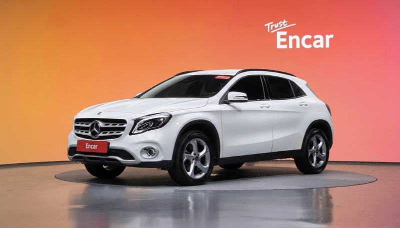 Mercedes-Benz GLA-Class