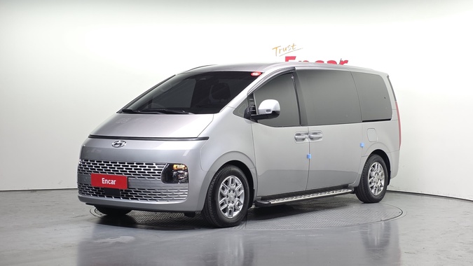 Hyundai Staria 2021
