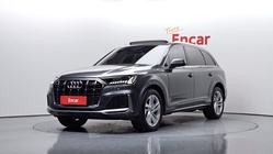 Audi Q7 2021