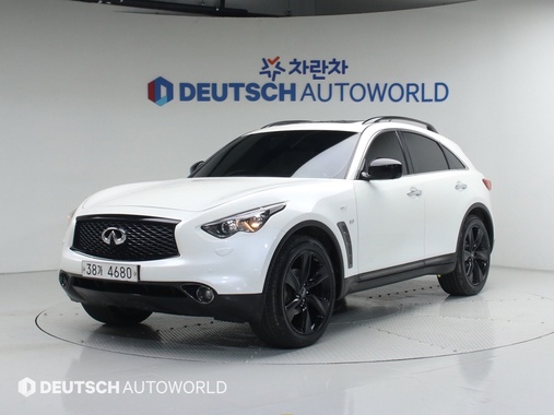 Infiniti QX70 2017