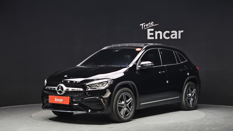 Mercedes-Benz GLA-Class