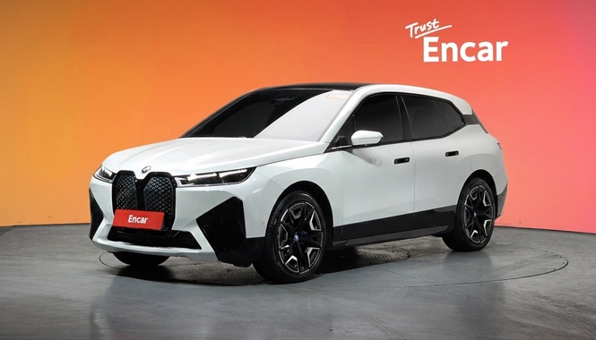 BMW iX 2022