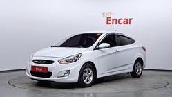 Hyundai Accent 2012
