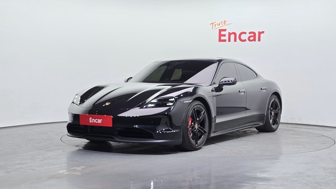 Porsche Taycan 2024