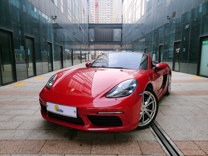 Porsche 718