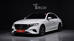 Mercedes-Benz E-Class 2024