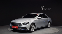 Mercedes-Benz E-Class 2022