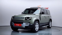 Land Rover Defender 2022