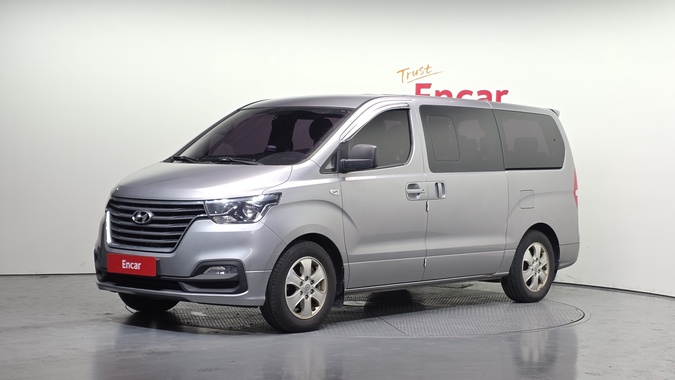 Hyundai Starex 2019