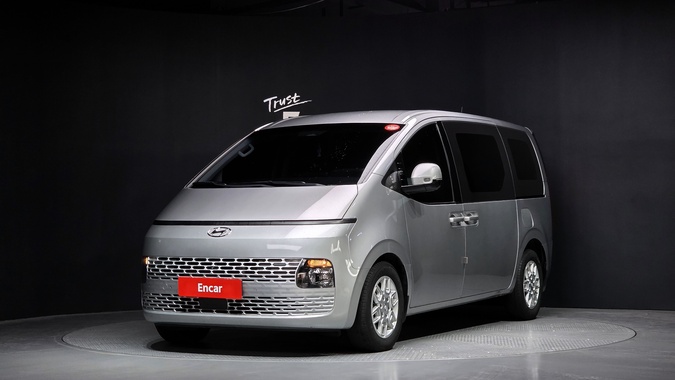 Hyundai Staria 2022