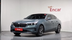 BMW 5 Series 2025