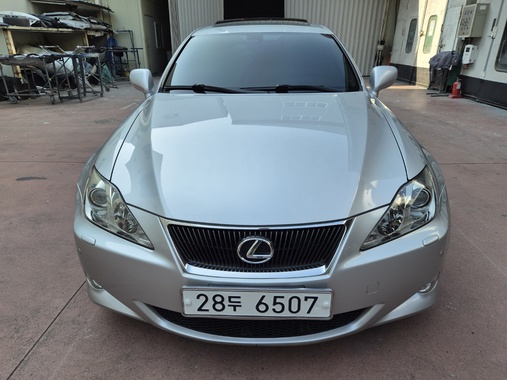 Lexus IS 2008