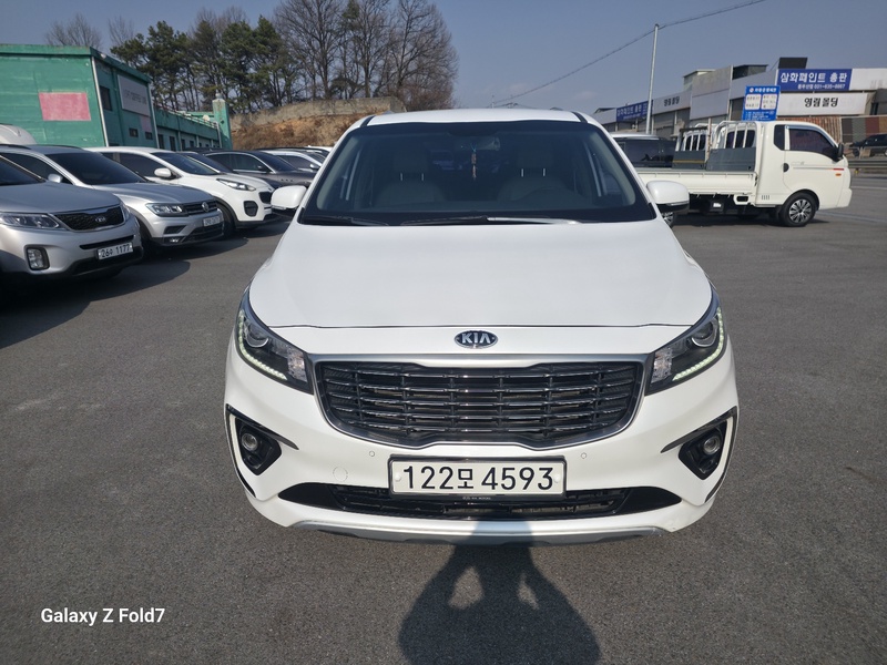 Kia Canival