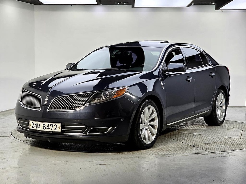 Lincoln MKS