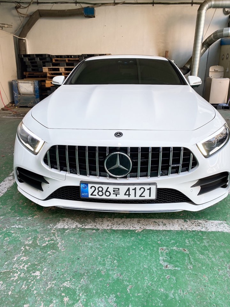 Mercedes-Benz CLS-Class