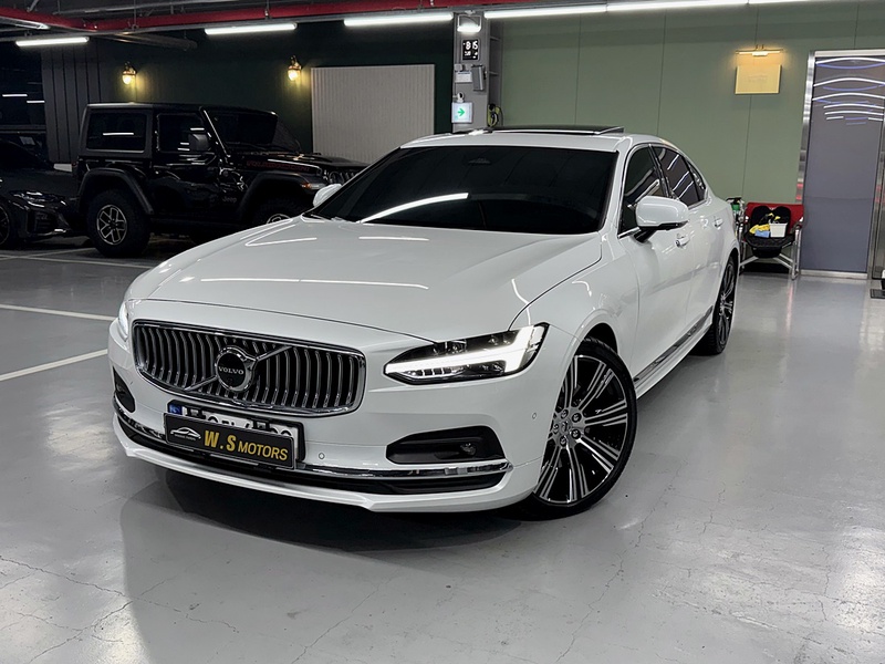 Volvo S90