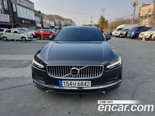 Volvo S90 2022