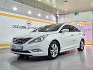 Hyundai Sonata 2011