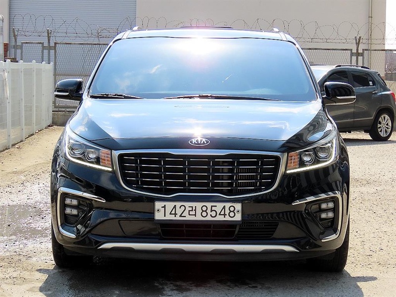 Kia Canival