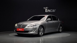 Hyundai Genesis 2012