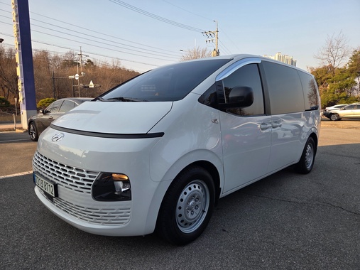 Hyundai Staria 2022