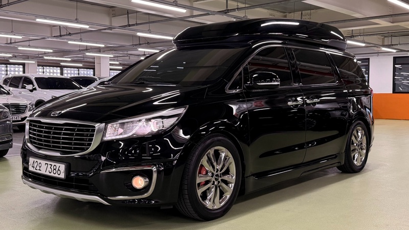 Kia Canival