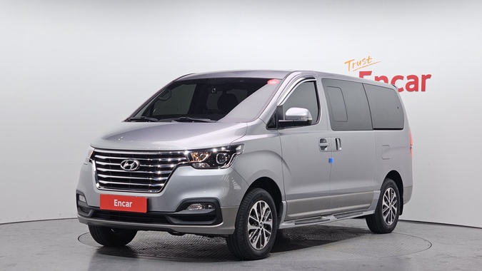 Hyundai Starex 2019