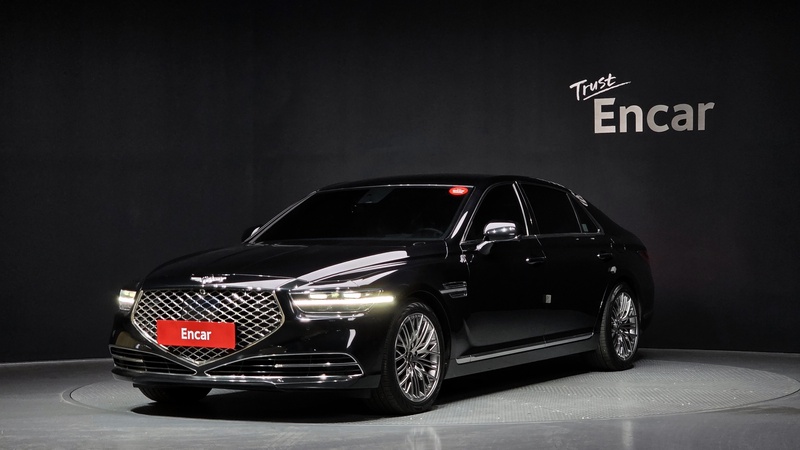 Genesis G90