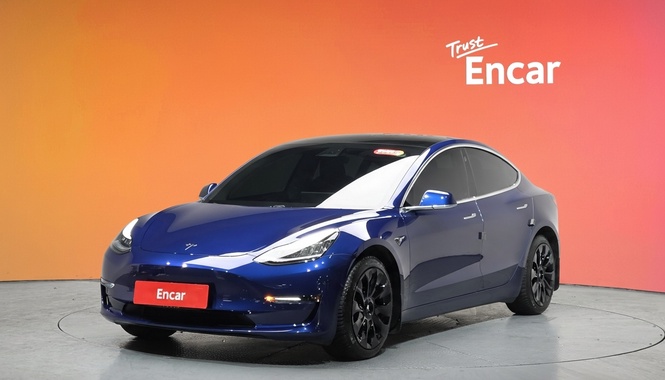 Tesla Model 3 2020